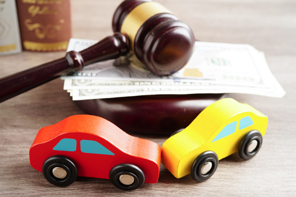 Lawsuit settlement in a freeway chase crash case