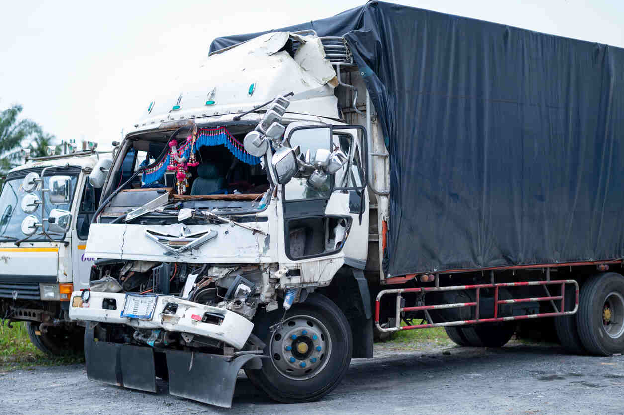 Truck Accident Lawyer 
